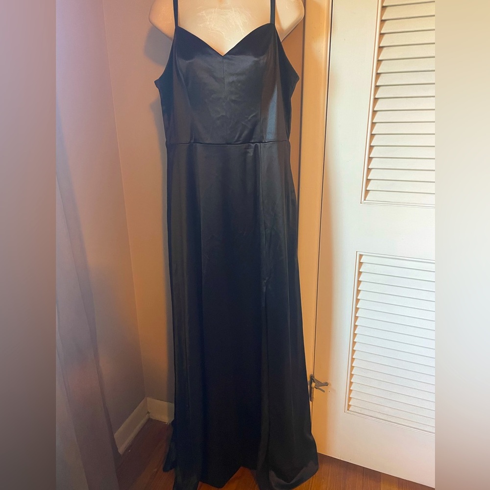 City‎ Vibes Long Black Formal Dress